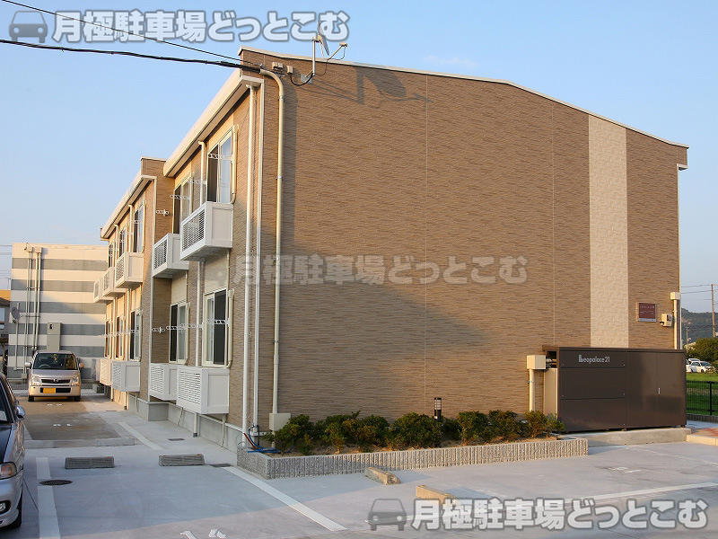 姫路市花田町加納原田526－1の月極駐車場1