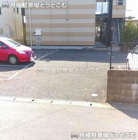 三郷市鷹野5－390－1の月極駐車場2