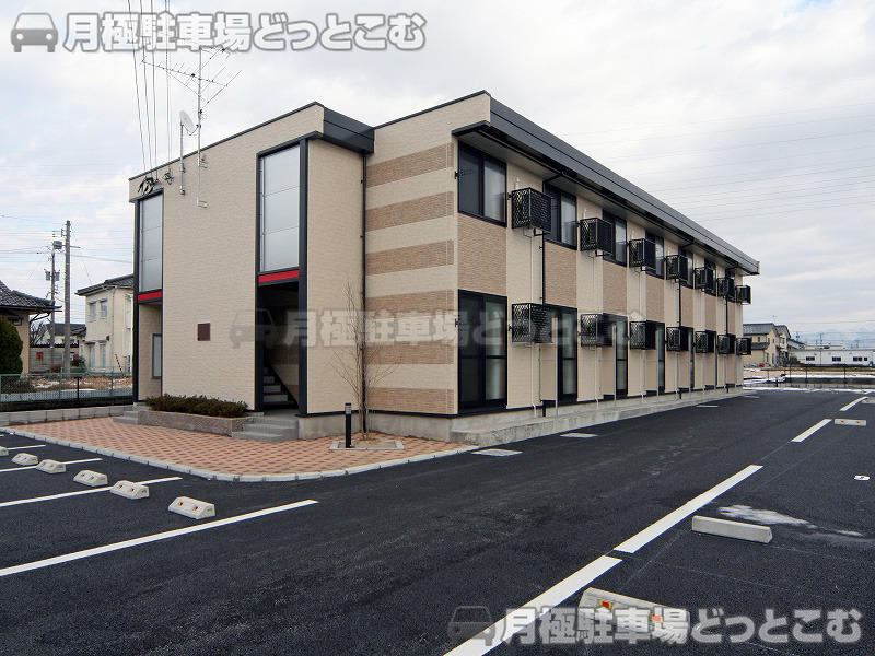 富山市天正寺479－1の月極駐車場1