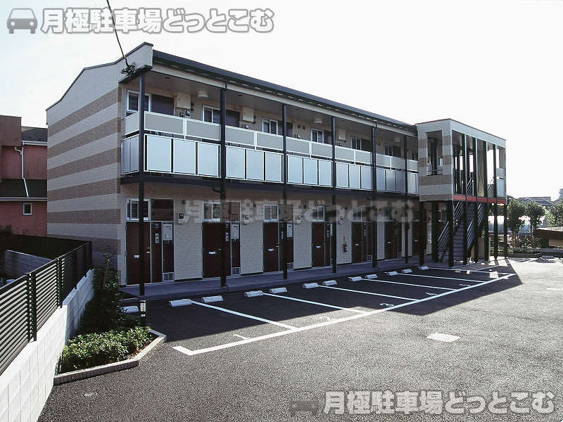 相模原市南区上鶴間本町7－23－1の月極駐車場1