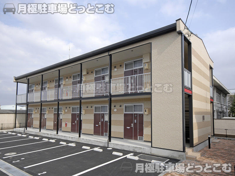 岡山市東区西大寺上3－4－15の月極駐車場1