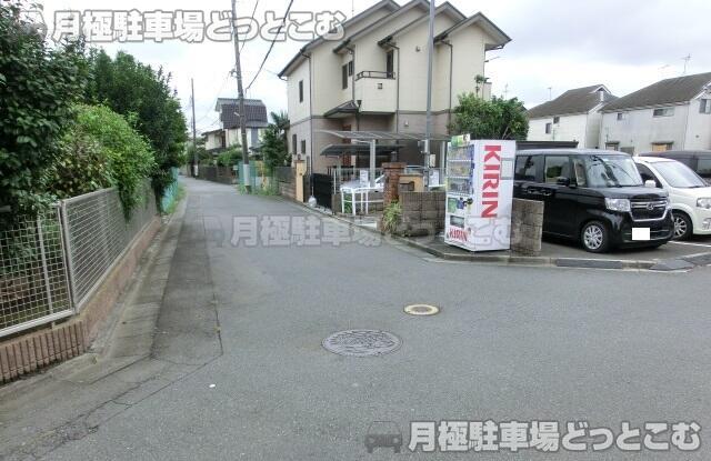 東村山市久米川町4-19-42の月極駐車場2