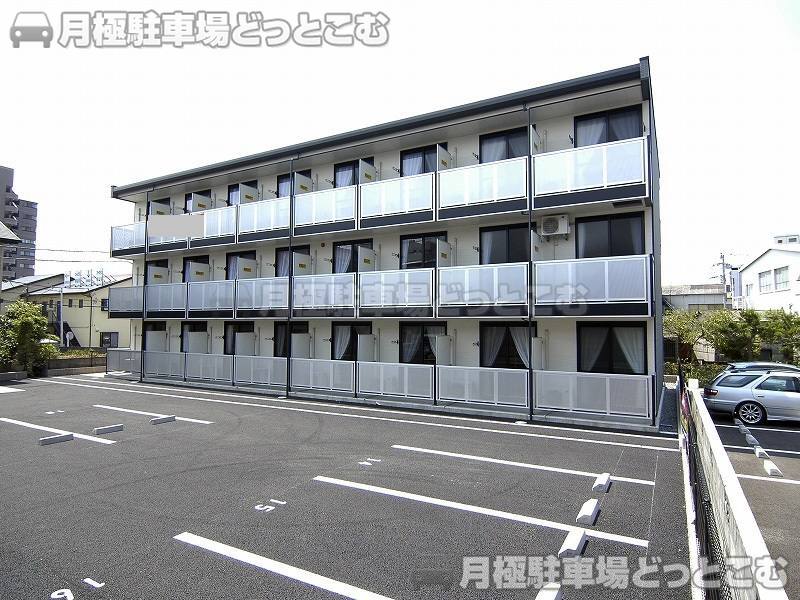 三島市松本283－1の月極駐車場1