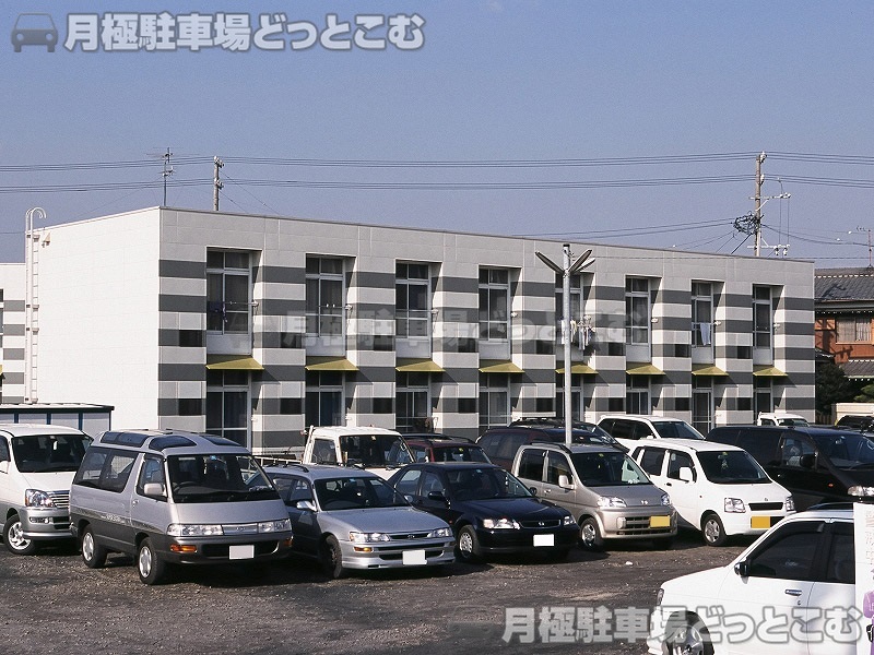 江別市大麻晴美町10－8の月極駐車場2