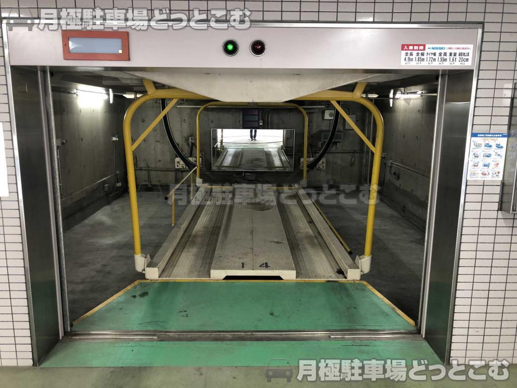 港区浜松町1-22-5の月極駐車場3