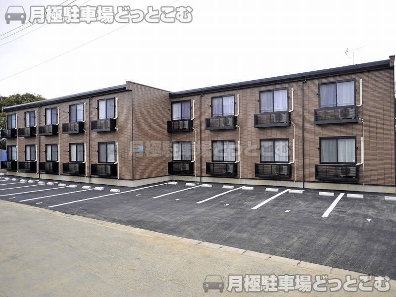 浜松市中央区富塚町297－1の月極駐車場1