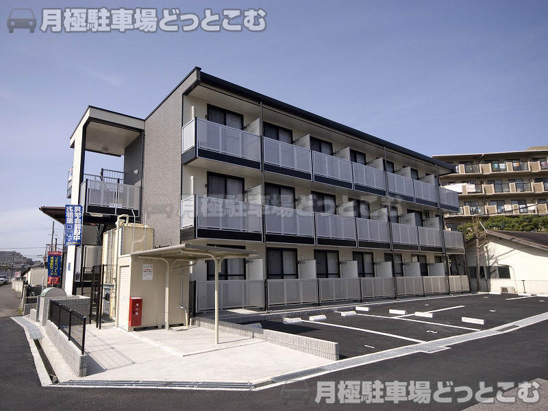 枚方市藤田町3－29の月極駐車場1