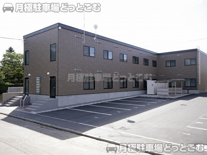 札幌市厚別区厚別南6－1－26の月極駐車場1