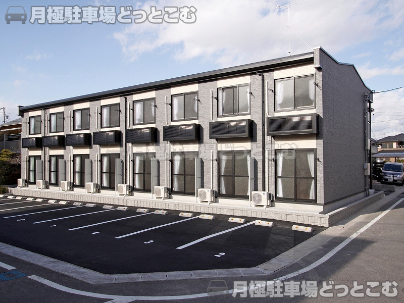 安城市住吉町7－32－8の月極駐車場2