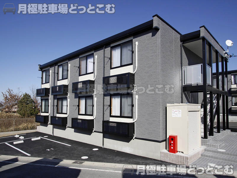 瀬戸市山の田町168－1－3の月極駐車場1