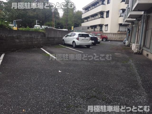 国立市富士見台4-5-3の月極駐車場2