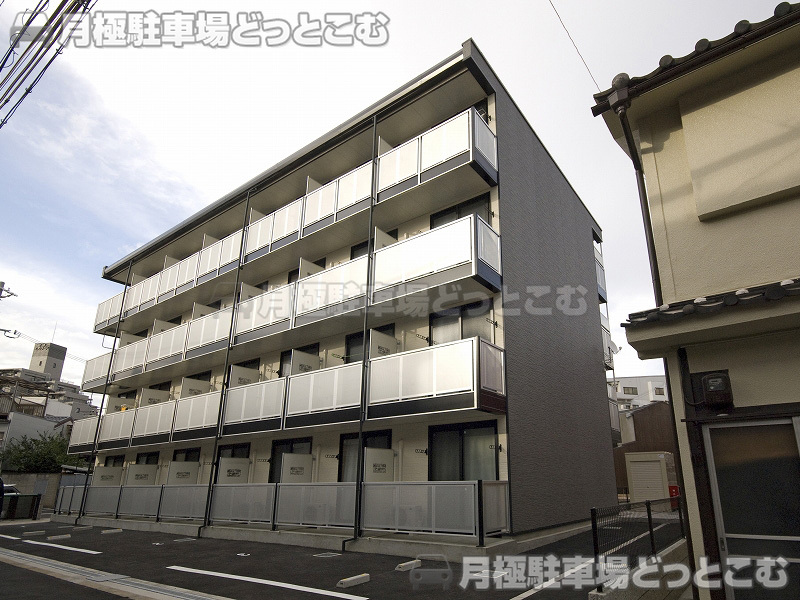 大阪市福島区野田3－9－6の月極駐車場2