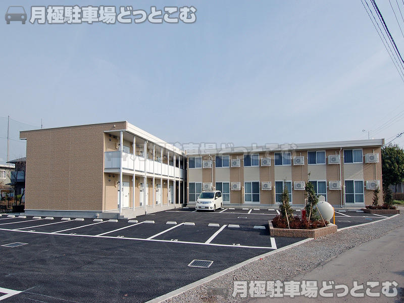 佐久市岩村田2295－1の月極駐車場2