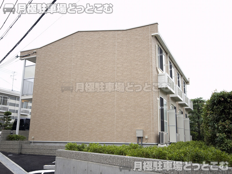 枚方市星丘3－22－2の月極駐車場1