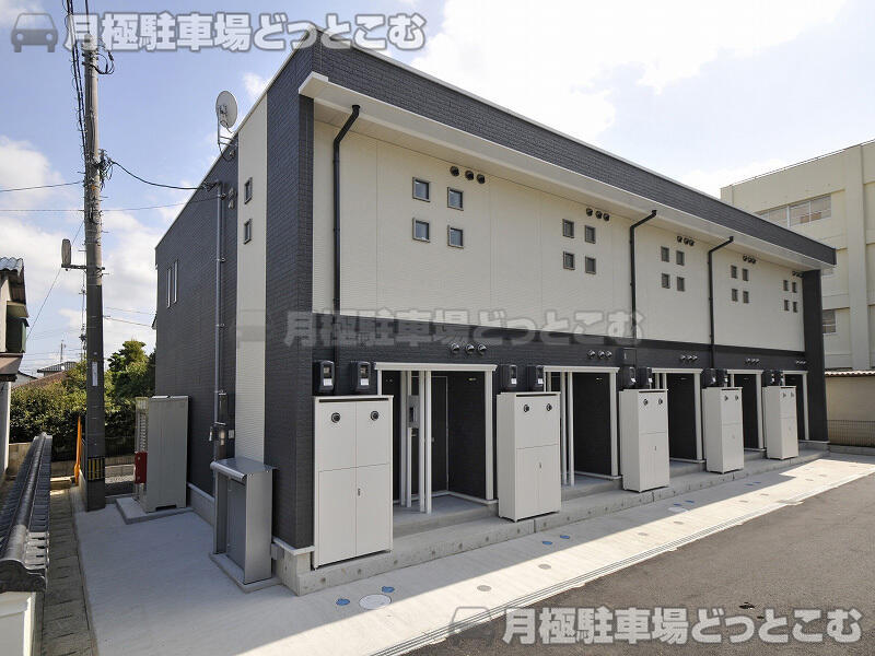 出雲市渡橋町160－5の月極駐車場1