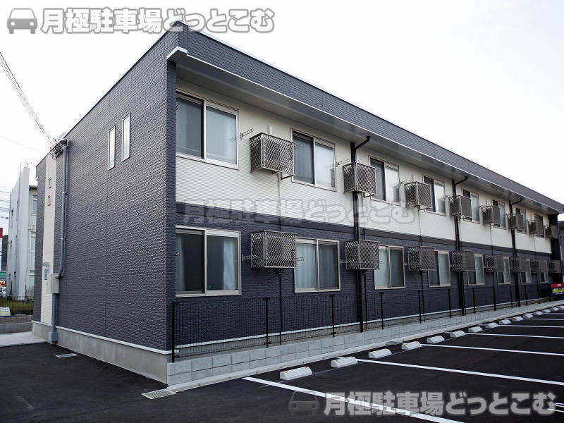 豊岡市昭和町2－6の月極駐車場1