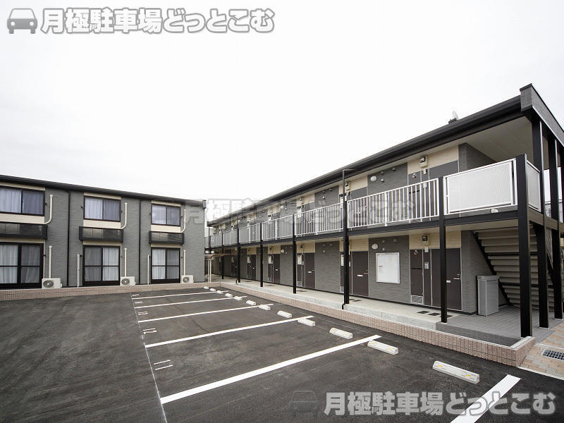 姫路市飾磨区今在家1046－1の月極駐車場2