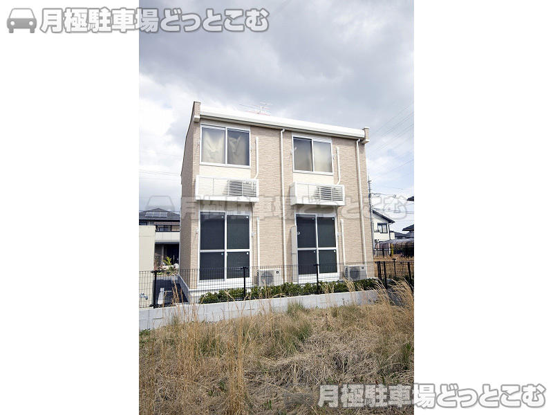 大津市雄琴北2－19－19の月極駐車場1