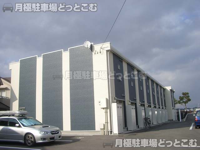 明石市魚住町金ケ崎566－1の月極駐車場1