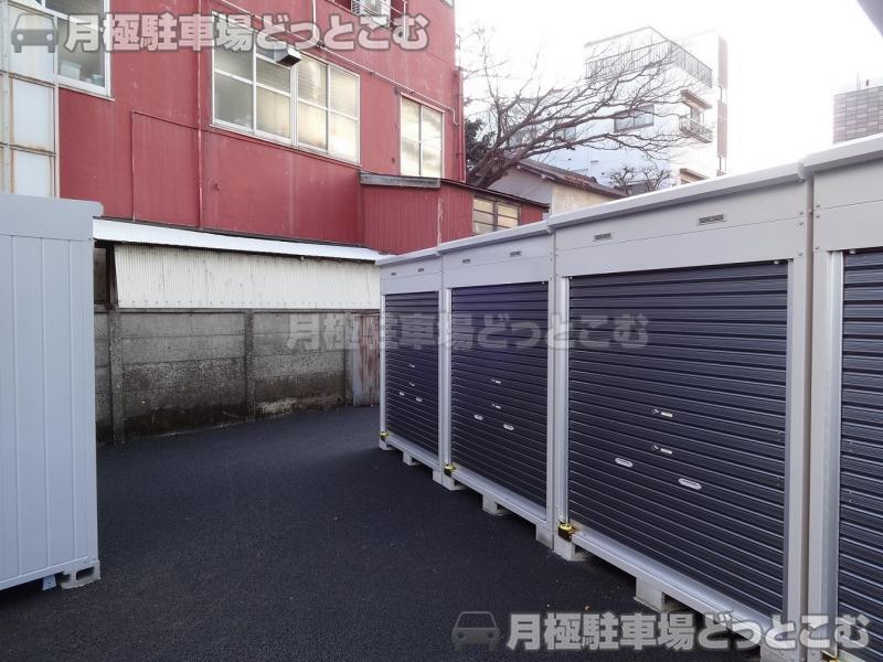墨田区立花4丁目28の月極駐車場2
