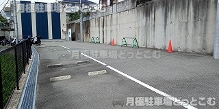 明石市魚住町金ケ崎1539－12の月極駐車場2