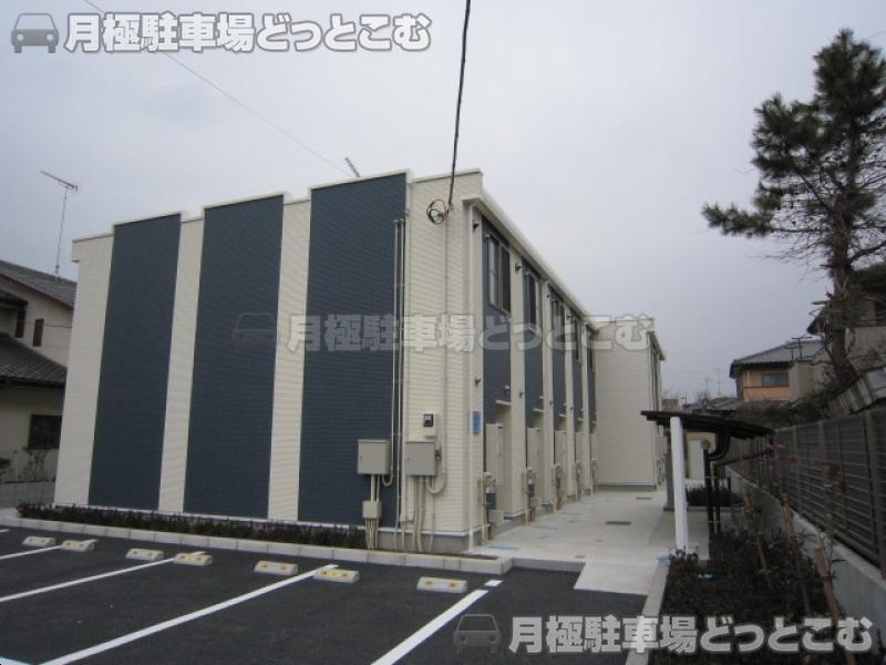 八王子市弐分方町698－11の月極駐車場1