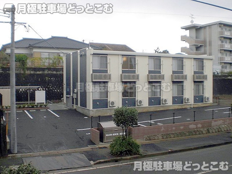 宮崎市学園木花台桜2－3－16の月極駐車場1
