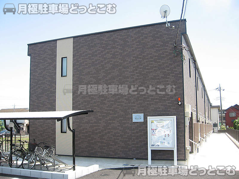 町田市小山町4322－1の月極駐車場1