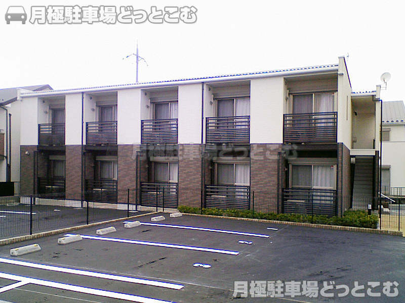 大津市月輪3－36－37の月極駐車場1