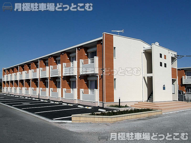 熊谷市新堀新田595－1の月極駐車場1