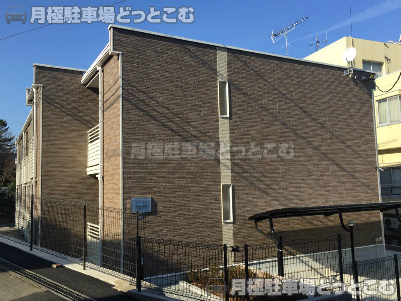 八王子市散田町1－17－2の月極駐車場2