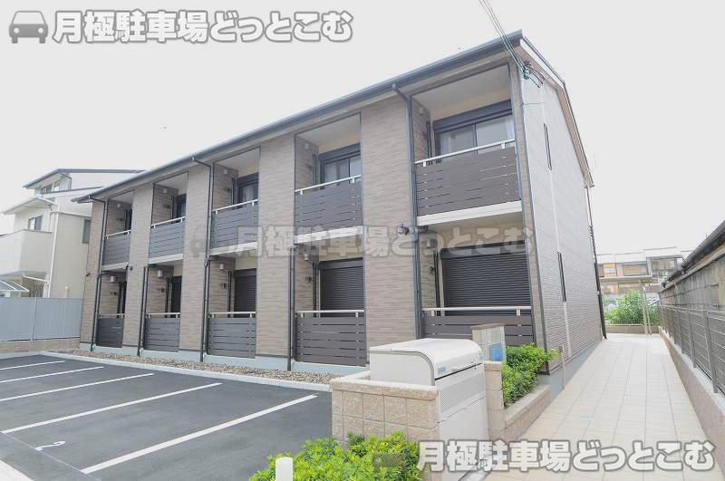 京都市右京区太秦松本町5－4の月極駐車場2