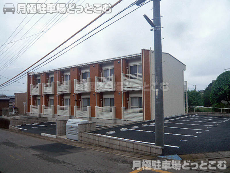 富士宮市西小泉町55－10の月極駐車場1