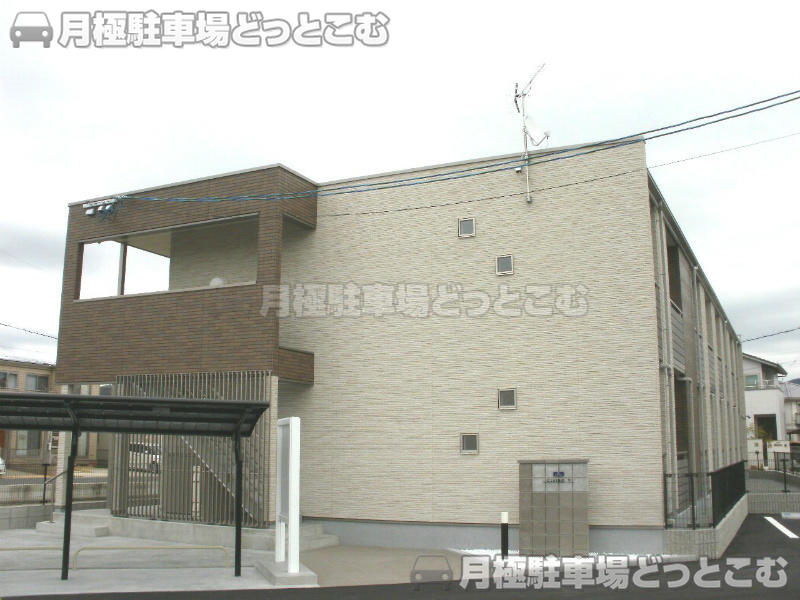 岡山市中区高島新屋敷708－1の月極駐車場1