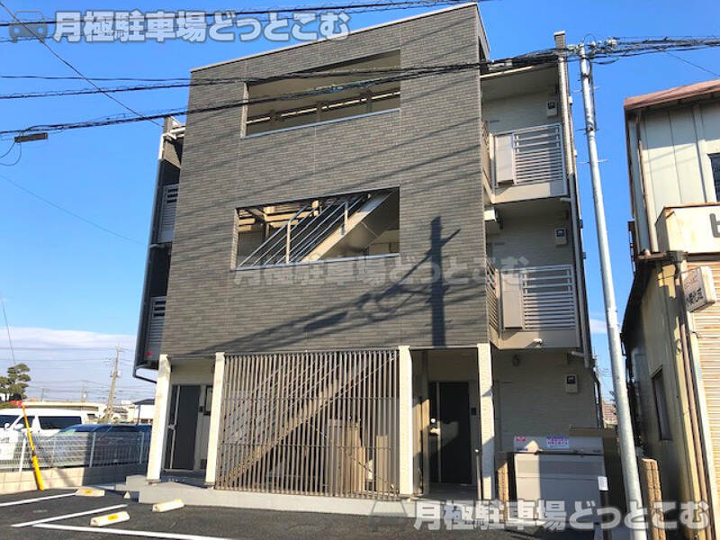 草加市手代町3－53－11の月極駐車場1