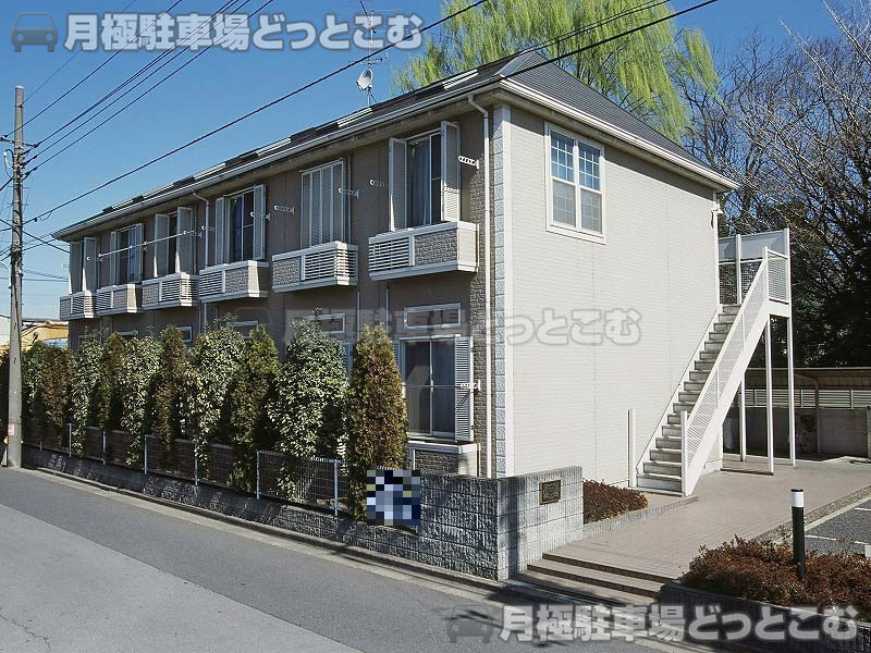 川口市東領家3－10－17の月極駐車場1