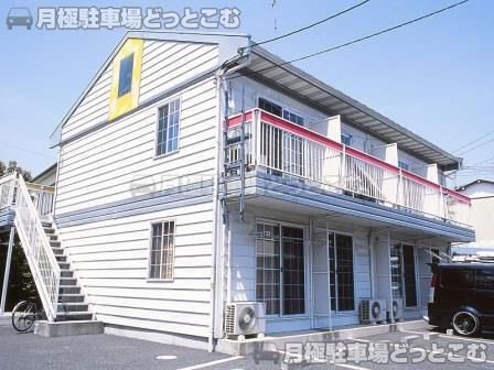 小田原市寿町4－14－32の月極駐車場1