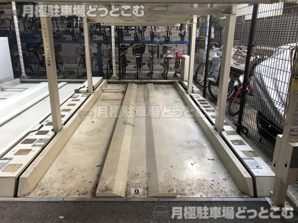 文京区本駒込5-14-10の月極駐車場2