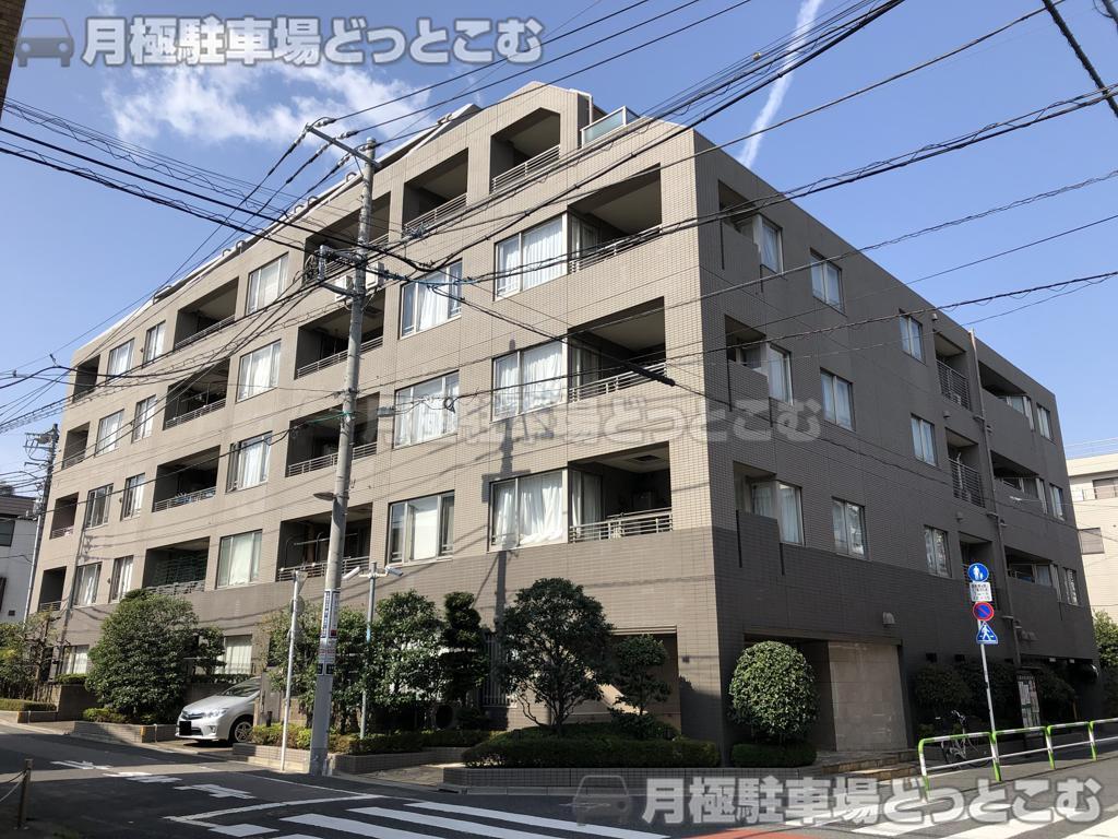 文京区本駒込5-14-10の月極駐車場3