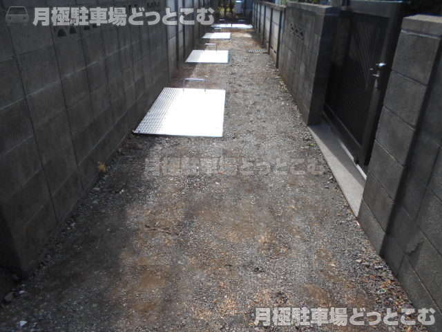 立川市幸町1丁目37-9の月極駐車場2