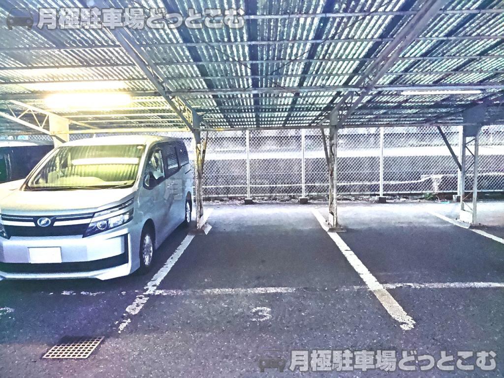 中央区月島3-24-5の月極駐車場1