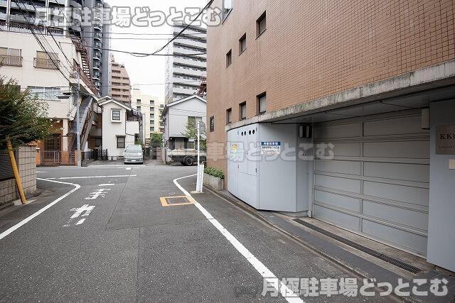 北区滝野川7-40-8の月極駐車場2