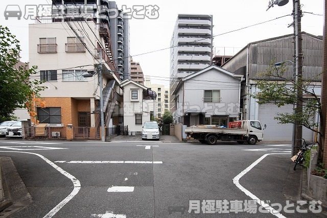 北区滝野川7-40-8の月極駐車場7