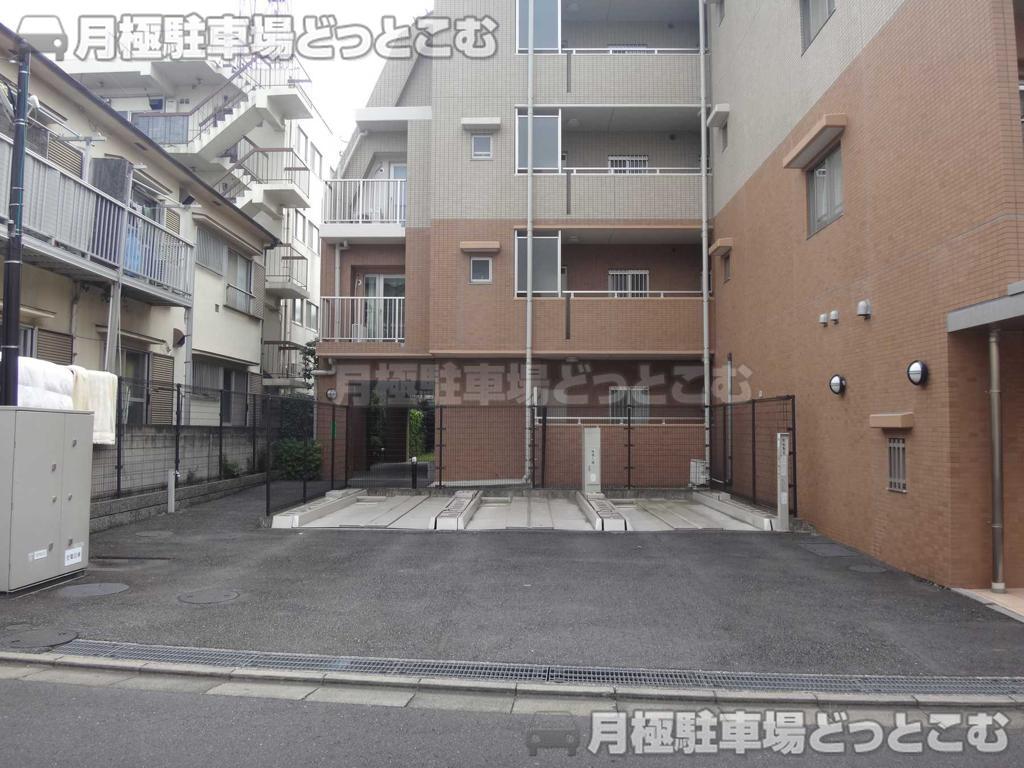 大田区鵜の木2-42-15の月極駐車場2
