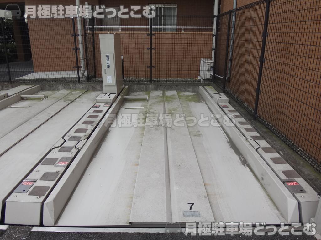 大田区鵜の木2-42-15の月極駐車場3