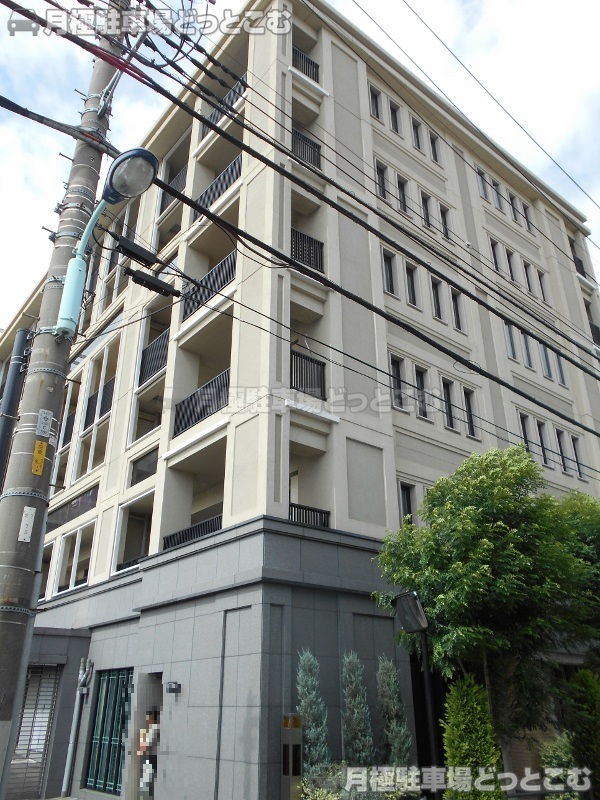 板橋区坂下1-33-21の月極駐車場1