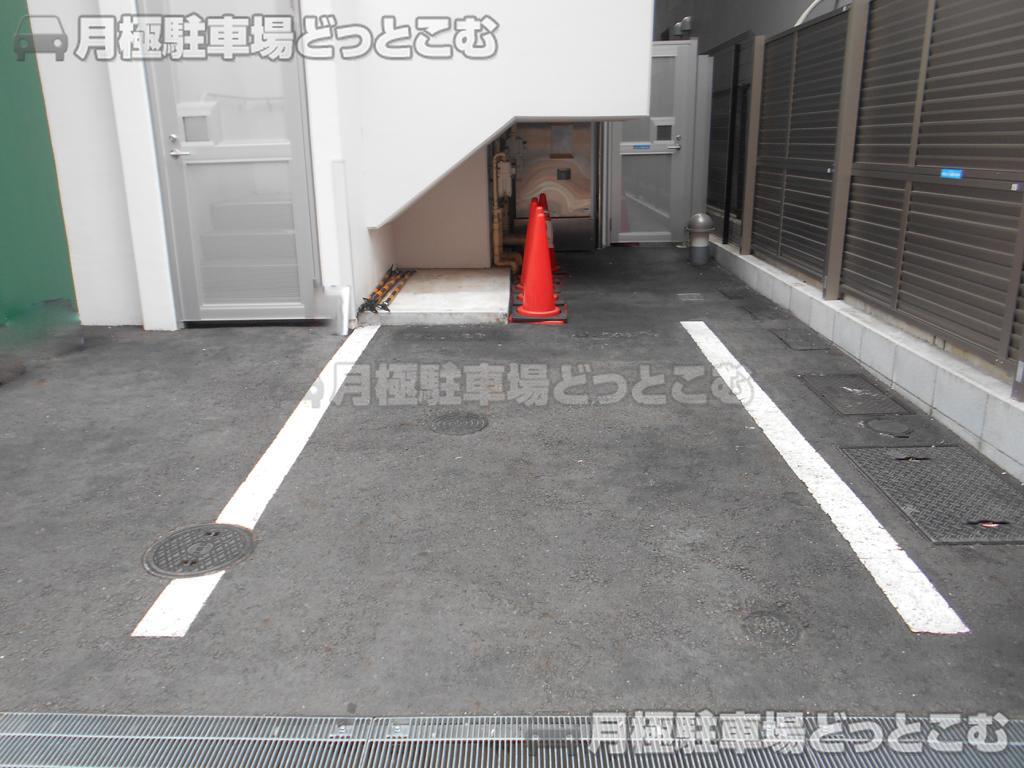 葛飾区亀有3-10-14の月極駐車場3