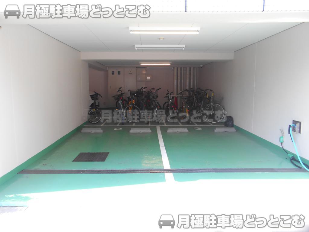江東区福住1-17-12の月極駐車場2