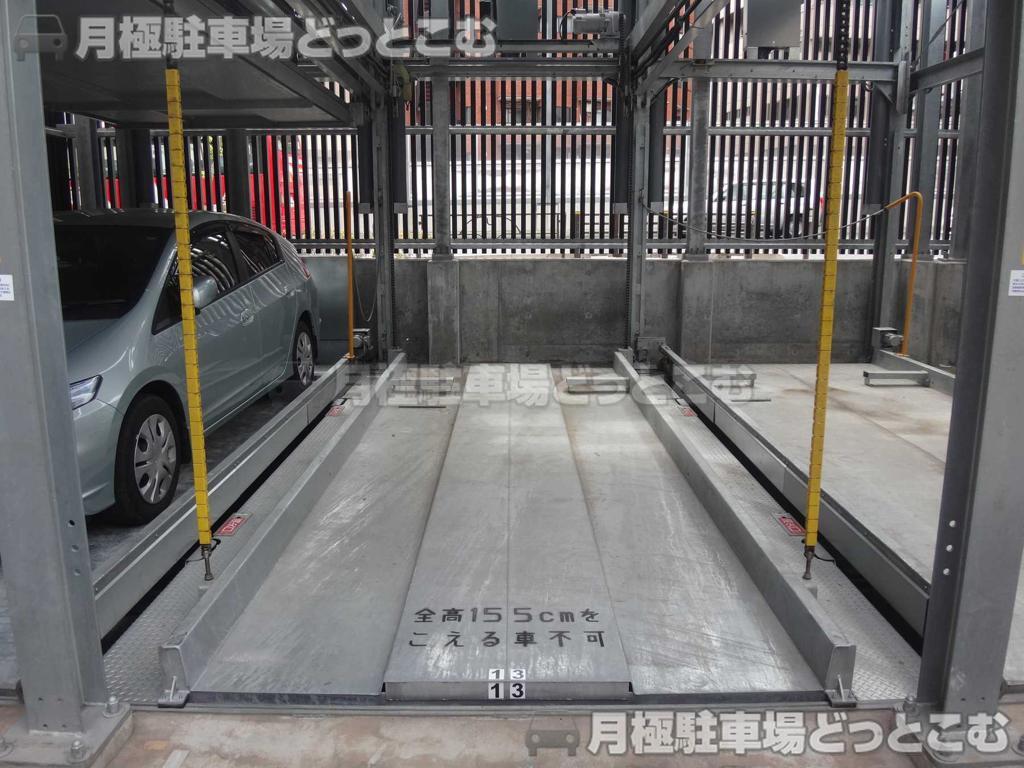 渋谷区代々木5-14-19の月極駐車場3