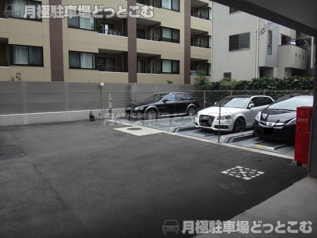 渋谷区千駄ヶ谷5-13-9の月極駐車場2
